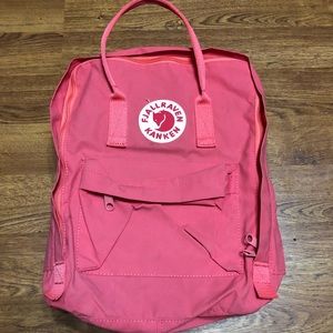 Fjallraven Kanken Peach Pink
